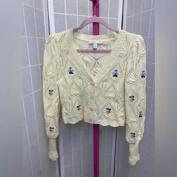 CHELSEA & VIOLET Chelsea & Violet Cream Cardigan with Floral Accents - Picture 1 of 4